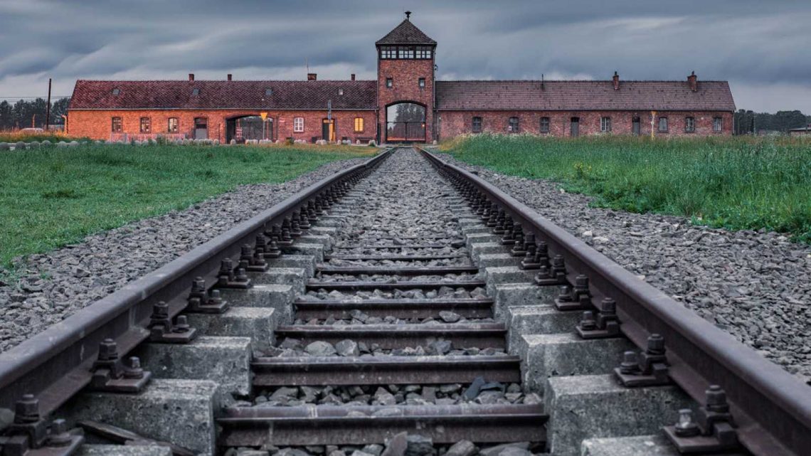 Entrada de Auschwitz